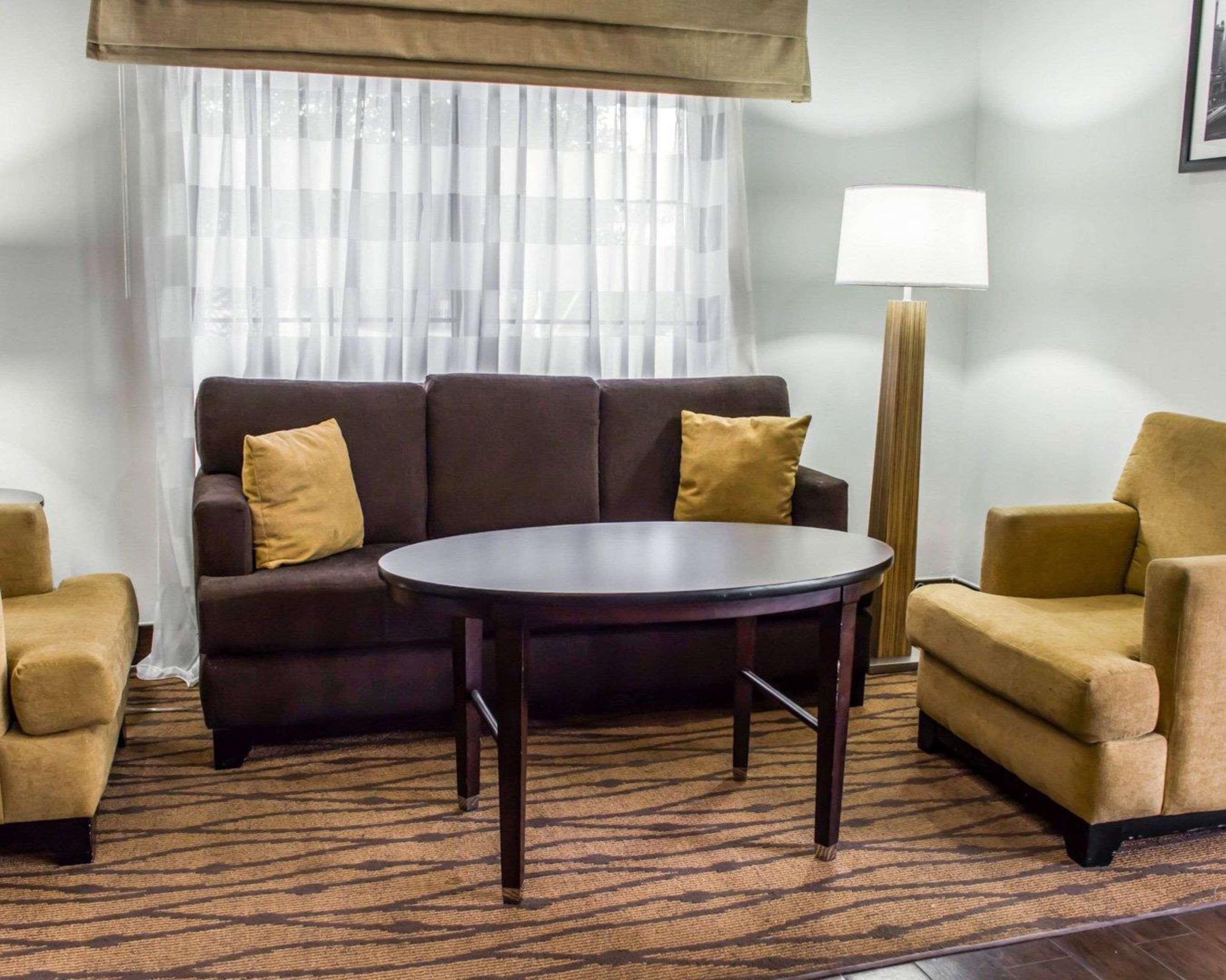 Inn Sleep Richmond South